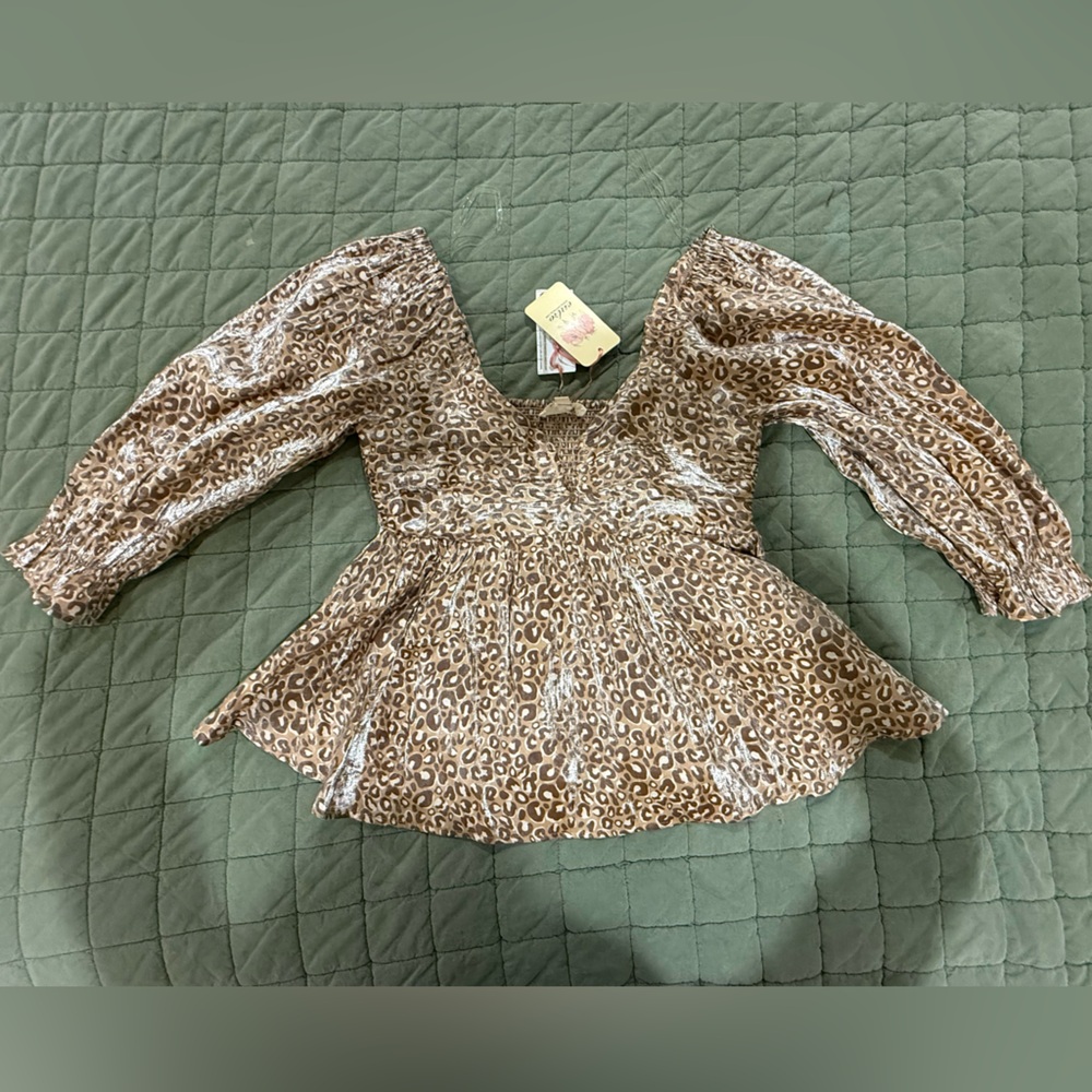 Entro Tan Leopard Print Top
